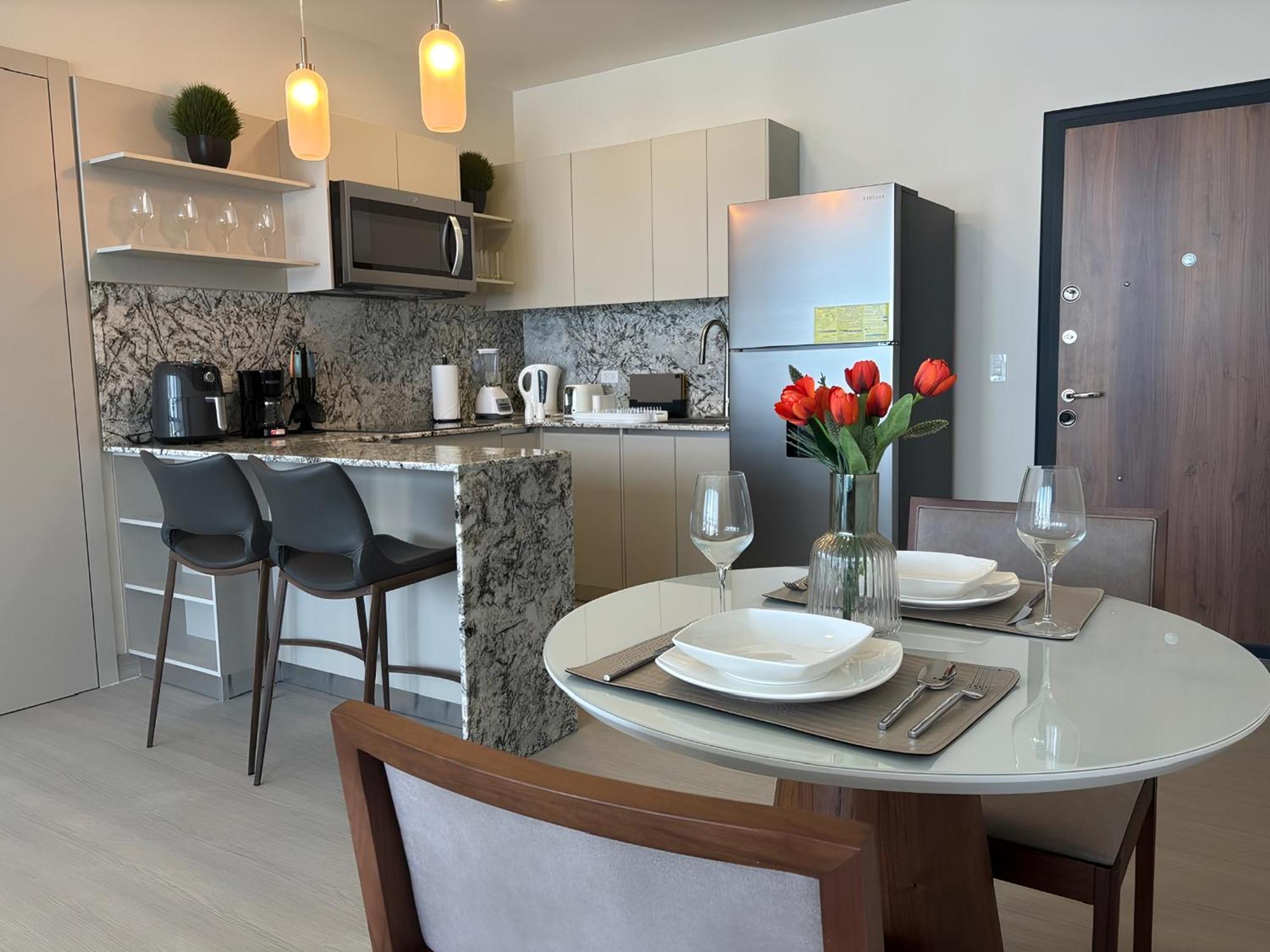Apartment Business 1br *